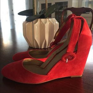 Ann Taylor red suede heel
